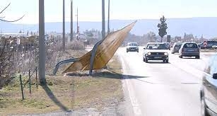 PUTEVI: Upozorenje vozačima na povremeno jake udare vjetra