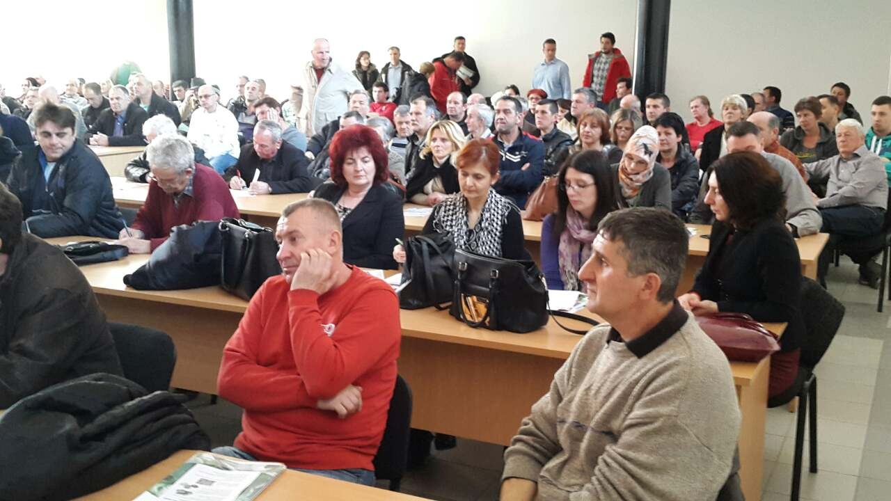 DOBOJ: Stagnacija plasteničke proizvodnje zbog uvoza jeftinijih proizvoda