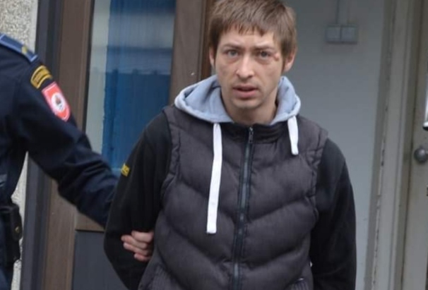 PAO DILER IZ DOBOJA: Jevtić predat Okružnom tužilaštvu, čeka se odluka o pritvoru (FOTO)