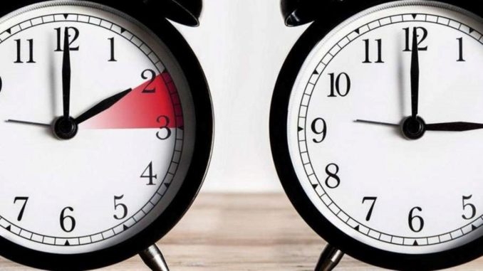 POMJERAMO KAZALJKE SATA UNAPRIJED: U nedjelju počinje ljetnje računanje vremena