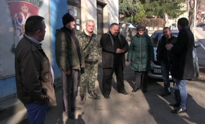 DOBOJ: Udruženje "Peti odred" uručilo pečenice socijalno ugroženima (VIDEO)