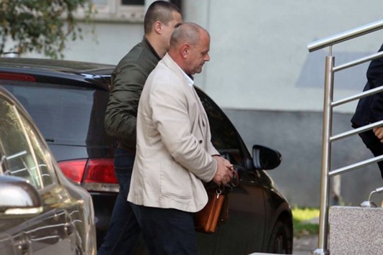 DOBOJ: Službenik Ministarstva optužen za uzimanje mita