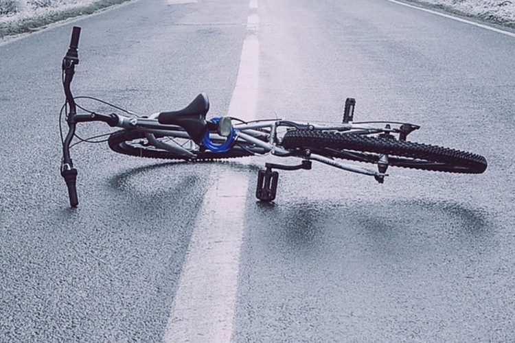 DOBOJ: Teško povrijeđen biciklista