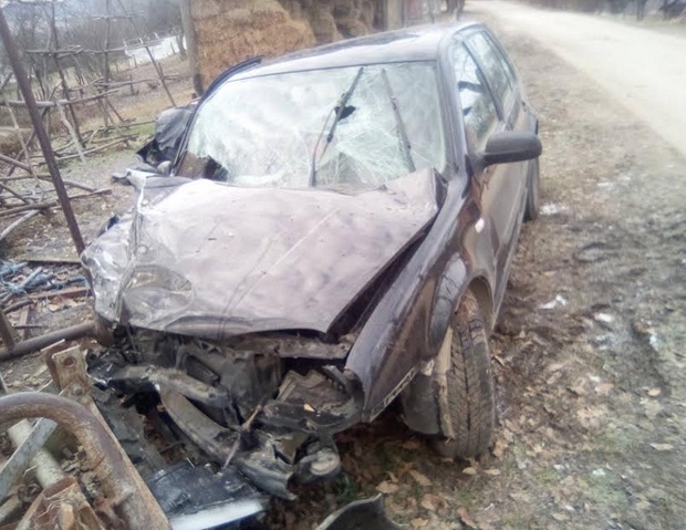 "Sve se odigralo munjevito. Potom su se čuli jauci i pozivi u pomoć": Pet osoba je povređeno u nesreći kod Prnjavora, zašto MUP ćuti o tome?