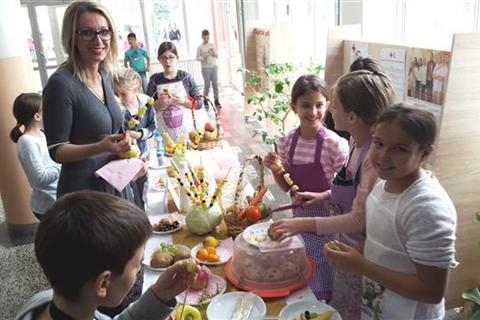 DOBOJ: Osnovci "Svetog Save" obilježili dan zdrave hrane