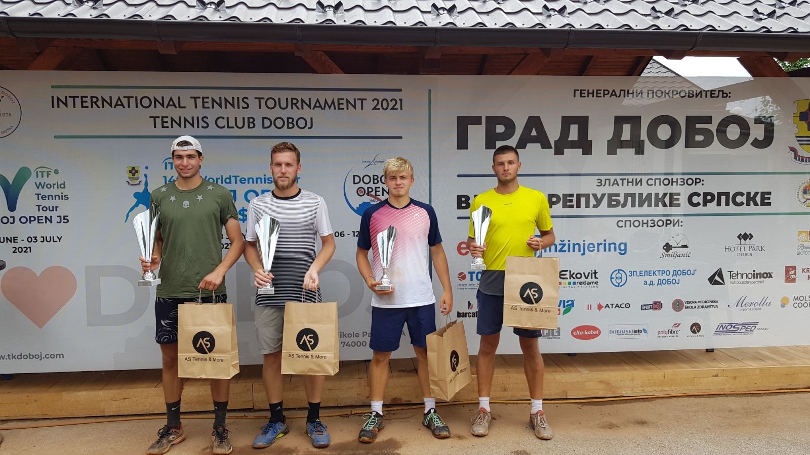 DOBOJ: U finalu Mađari Zombor Piroš i Peter Fajta