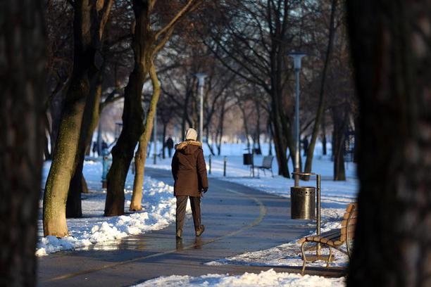 VRIJEME: Još toplije uz jugo