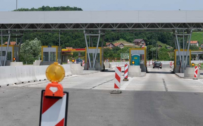 PUTEVI: Počinje uklanjanje kućica na putu klašnice-šargovac