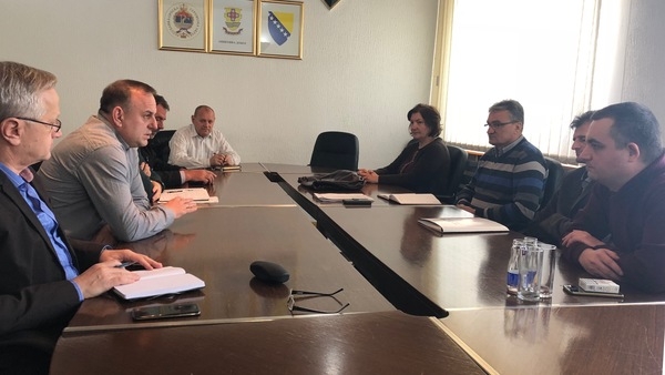 DOBOJ: Razgovori o legalizaciji izbjegličkih naselja