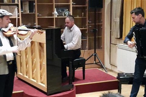DOBOJ: Predstavljen  "Rubinštajn Klezmer projekt"