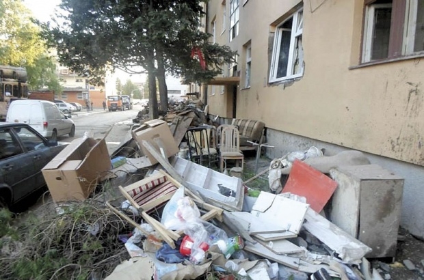 Prevaranti zgrnuli na poplavama 144.000 KM