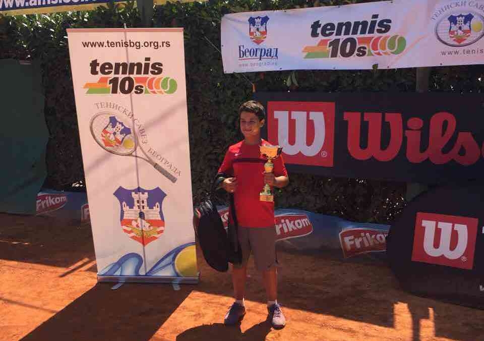 DOBOJ: Marko Maksimović osvojio Trofej grada Beograda by Champions Bowl (VIDEO)