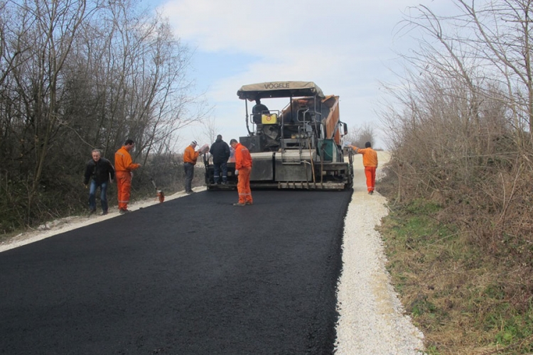 DOBOJ: Gradska vlast ne driješi kesu