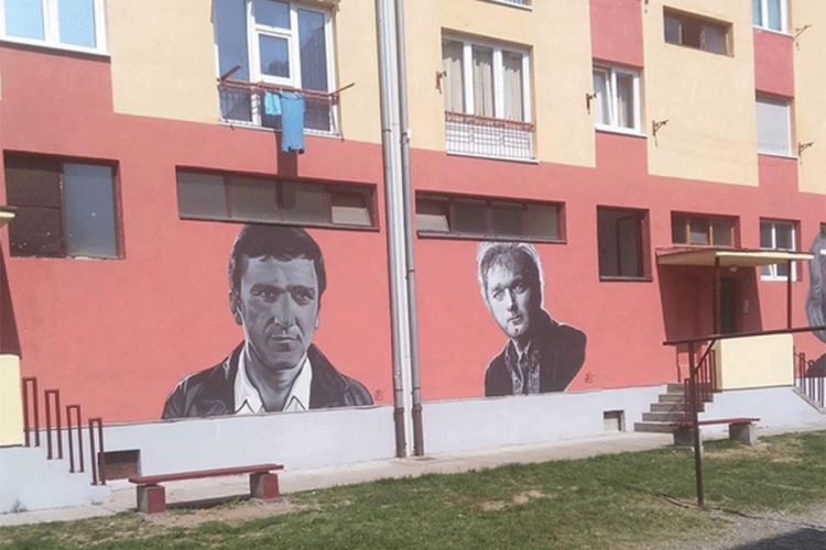 DOBOJ: Dobojlije odale počast glumačkim legendama