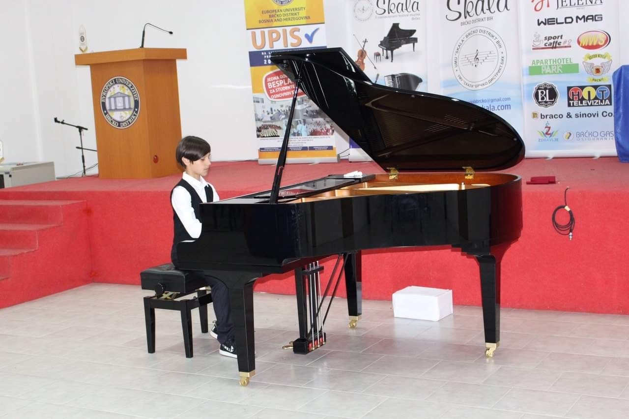DOBOJ: Muzički talenti nastavljaju sa uspjesima (FOTO)