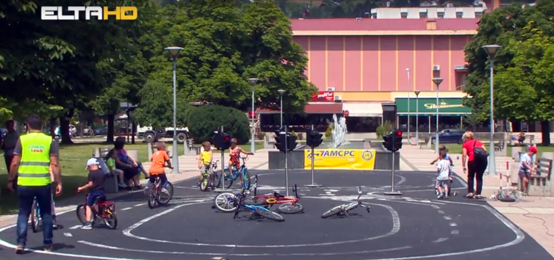 DOBOJ: Kafa u 5 - Dani saobraćaja (VIDEO)