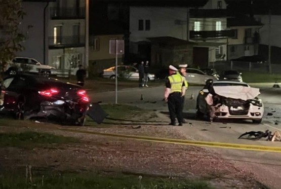 Težak udes kod Tešnja, povrijeđene tri osobe