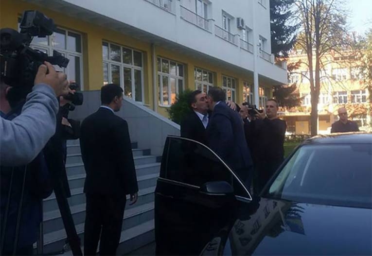 DOBOJ: Obren Petrović oduševljen Dodikom!?!?