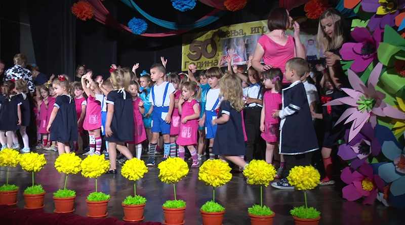 DOBOJ: Dobojski mališani održali završnu priredbu (FOTO)