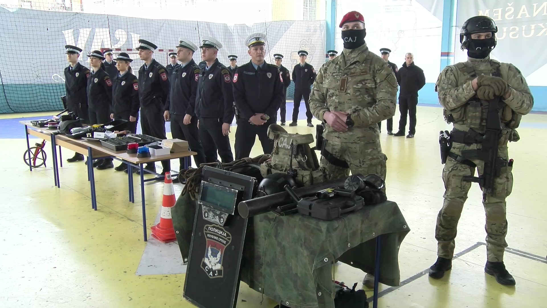 DOBOJ: Promovisana Srednja škola unutrašnjih poslova