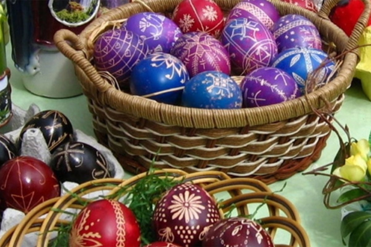 Vjernici katoličke vjeroispovjesti proslavljaju Uskrs