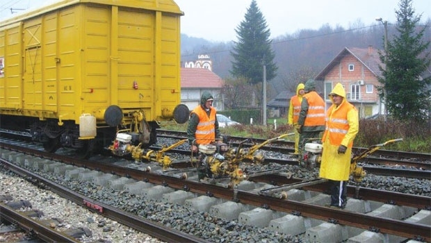 DOBOJ: Majstori postali ćate