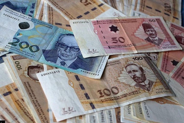 Decembarski prosjek plate u BiH 951 KM