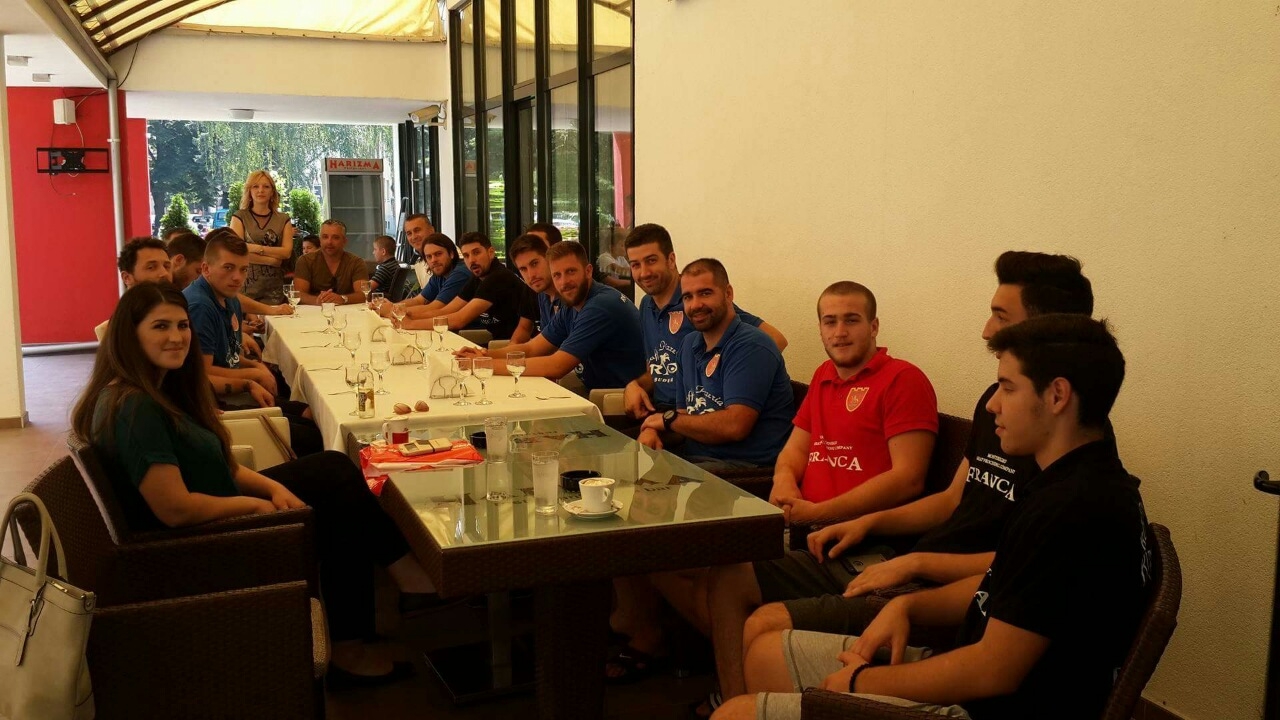 DOBOJ: Crnogorci ugostili Crnogorce (FOTO)