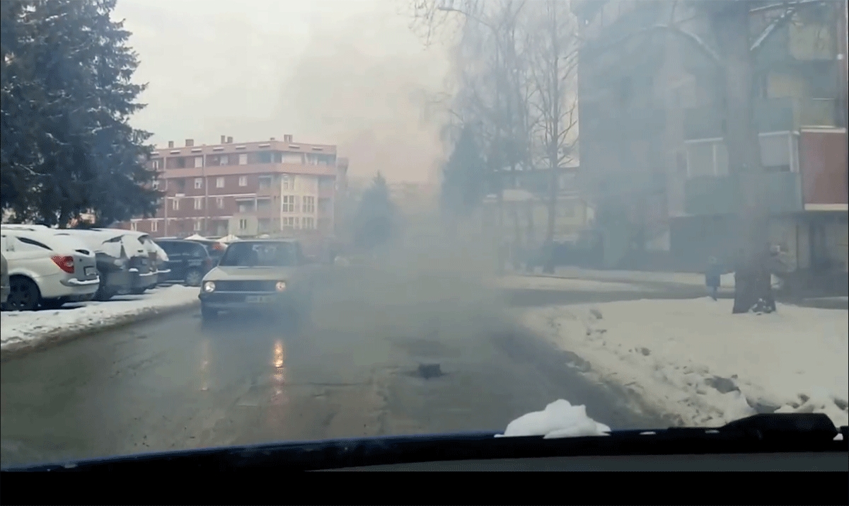 OKOM KAMERE: Termoelektrana na točkovima (VIDEO)