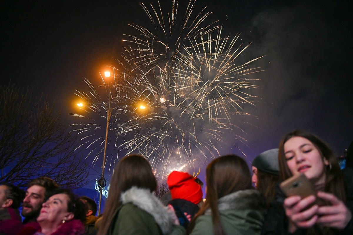 DOBOJ: Dijaspora puni kafane za najluđu noć