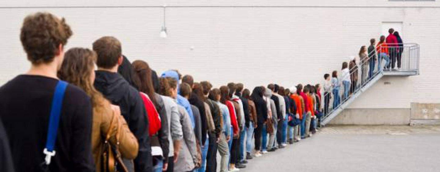 ZAŠTO MLADI ODLAZE: Više nije problem nezaposlenost, već adekvatno radno mjesto