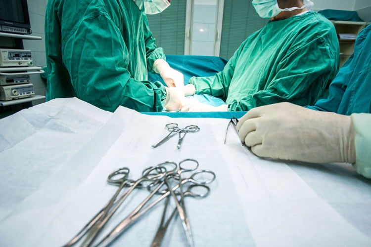 DOBOJ: Njemačka objeručke prihvatila instrumentarke iz bolnice