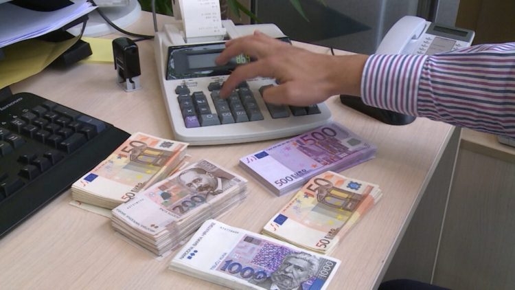 “Neminovno blago povećanje kamatnih stopa u BiH”