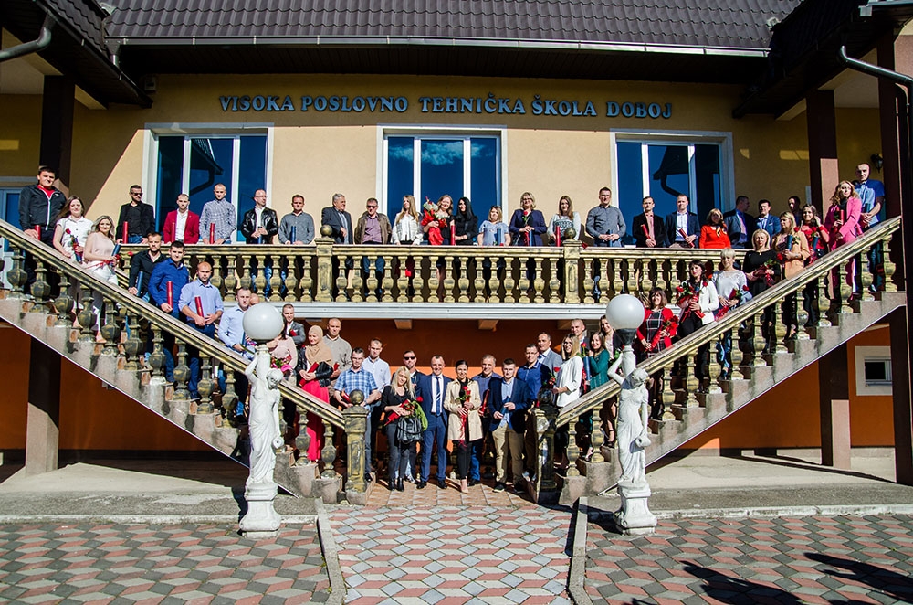 VPTŠ DOBOJ - Obilježavanje Dana škole i promocija šeste generacije diplomaca (FOTO)
