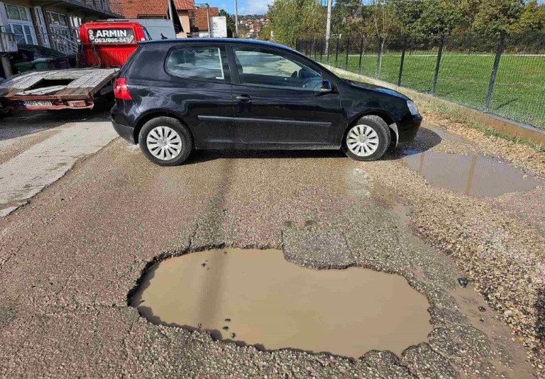 DOBOJ: Grad koji ne održava puteve niti ima namjeru da to čini (VIDEO)
